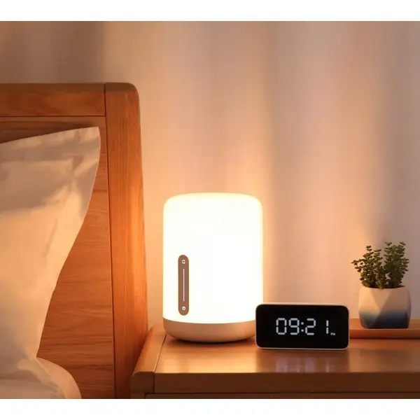 Xiaomi Lampada Da Tavolo Intelligente Wi-Fi Bedside Lamp 2 White BHR5969EU.webp