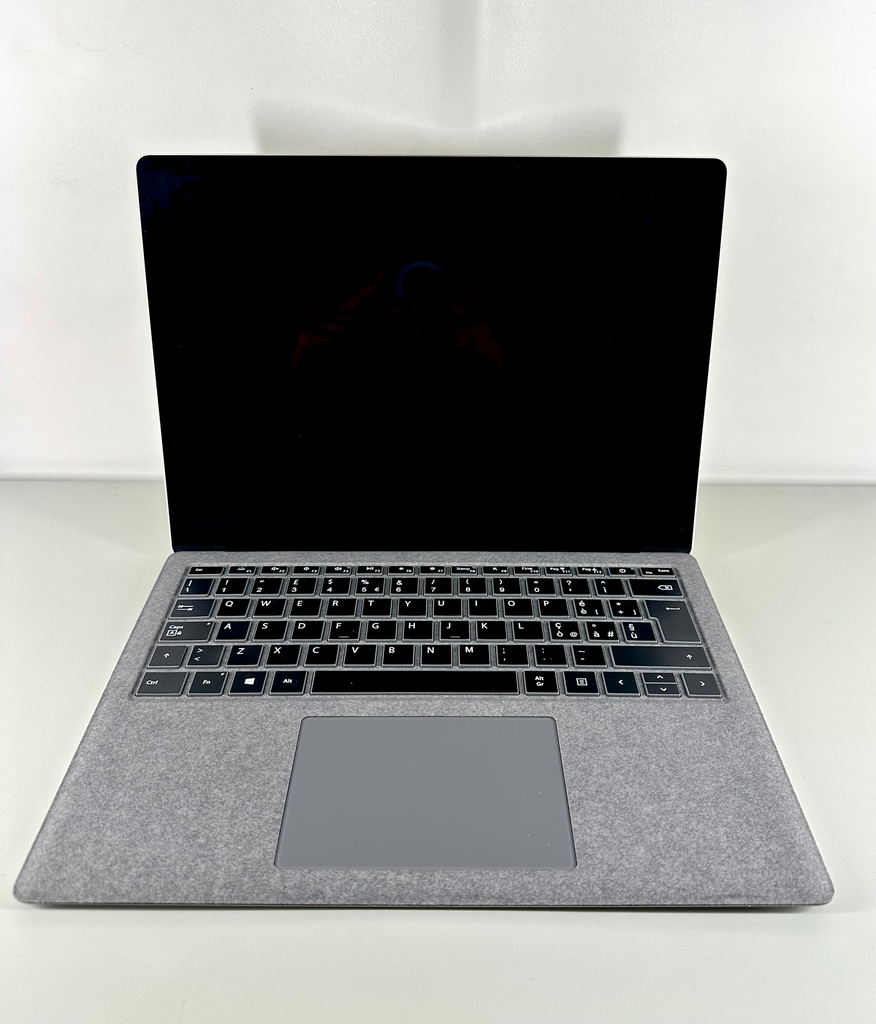 Microsoft Surface 3 13,5'' i5-1035G7 / 16GB / 256GB NVME SSD / W11P Installato Ricondizionato
